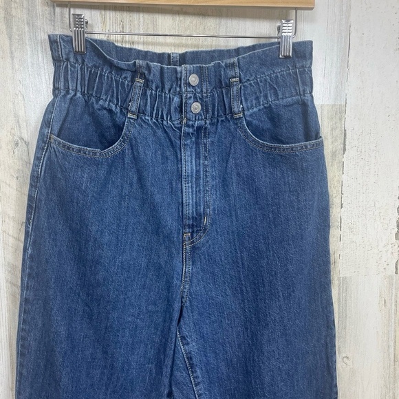 Levi's Jeans High Rise Paperbag Jeans size 28 Blue Denim Tapered Relaxed Casual - Picture 3 of 9